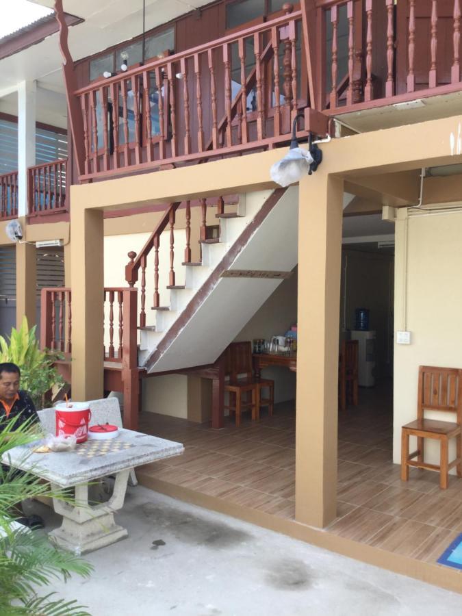 Siriwal Guesthouse Phra Nakhon Si Ayutthaya Exterior foto